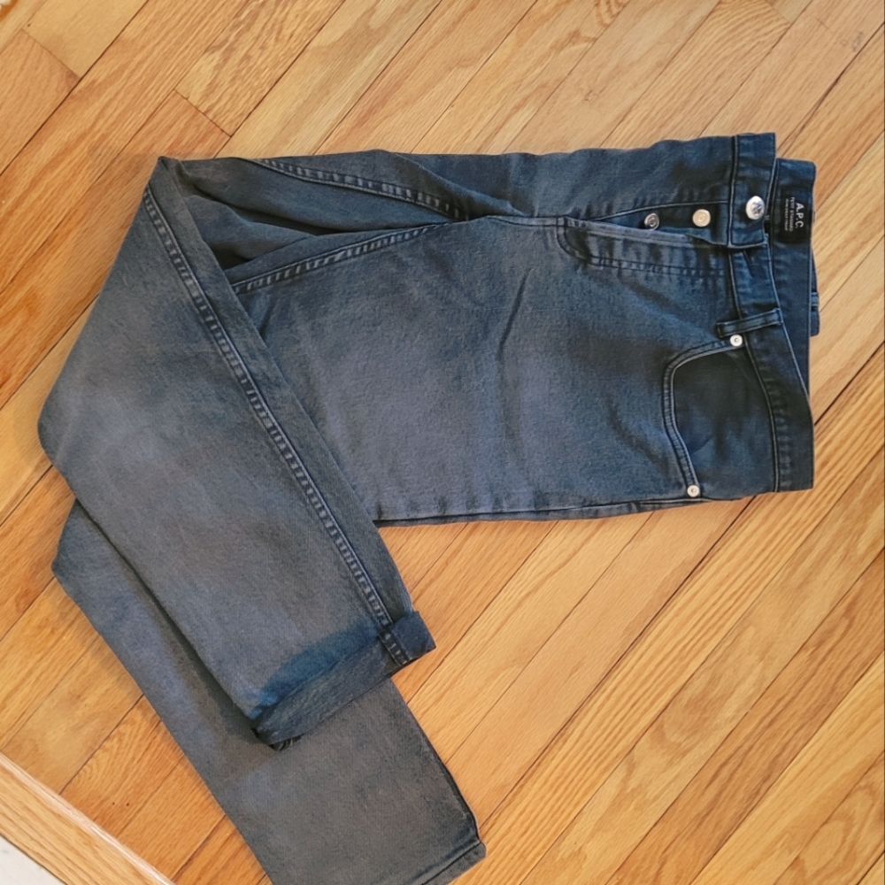 APC Petite Standard gray size 34